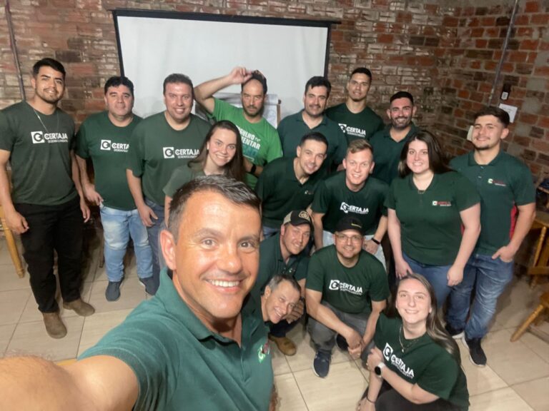 Treinamento no manejo de pragas e doenças na cultura da melancia