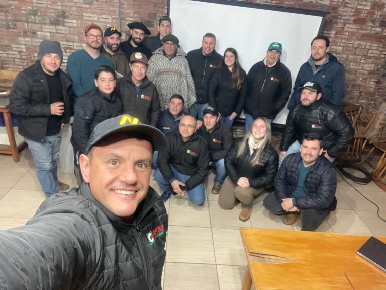 Equipe de vendas das Agropecuárias recebem treinamentos com parceiros